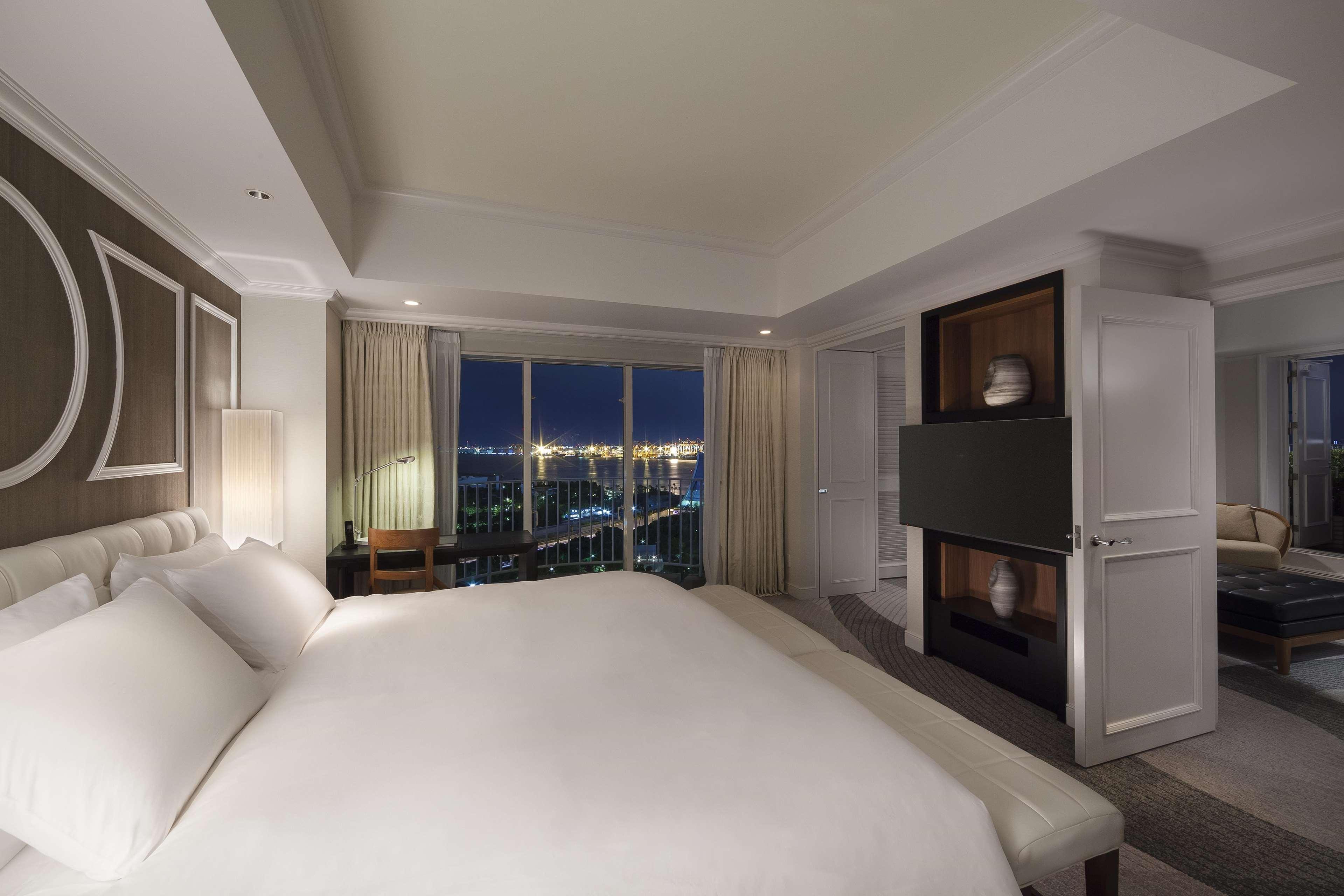 ヒルトン東京お台場 5*