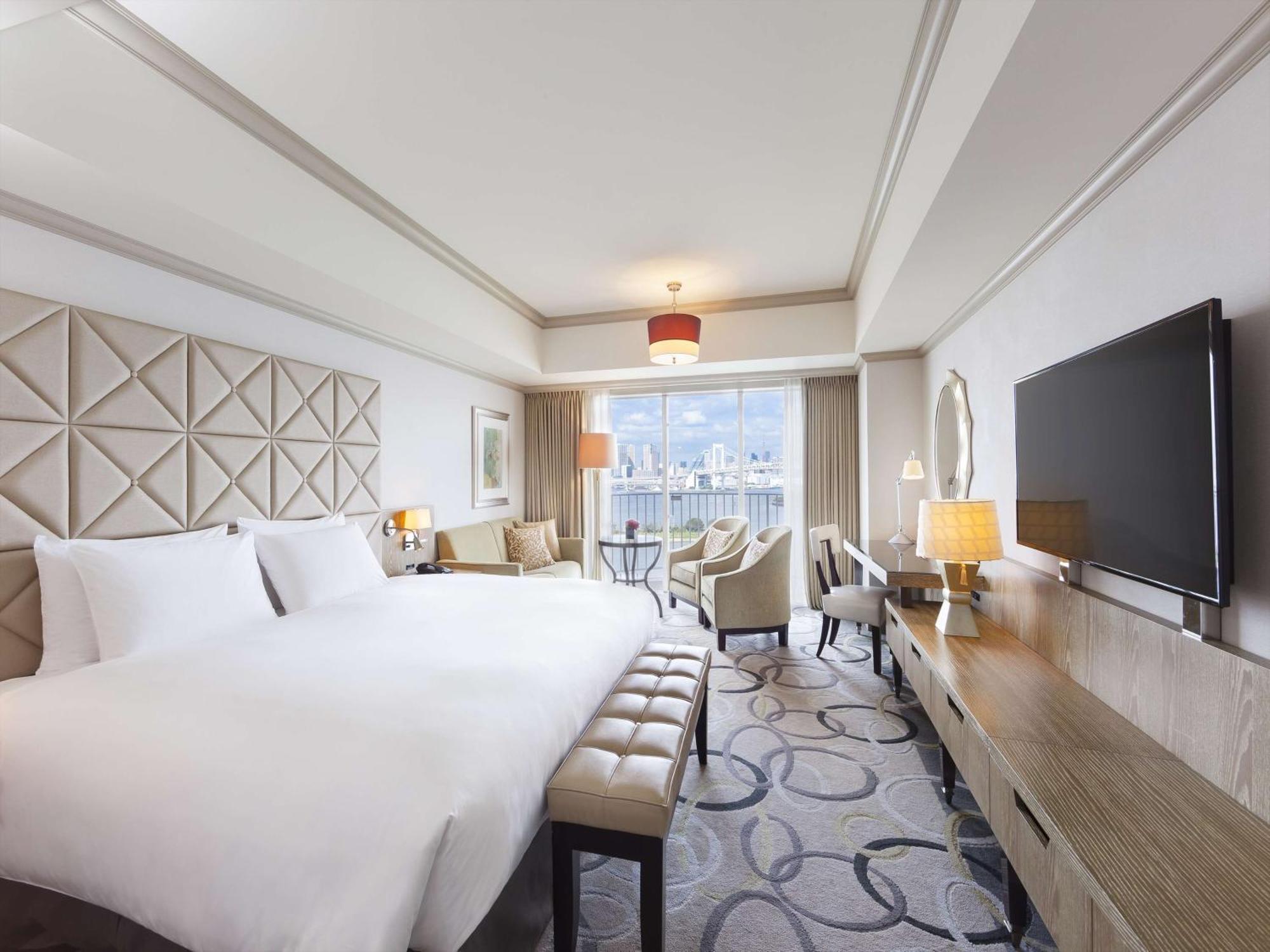 ホテル ヒルトン東京お台場 5*
