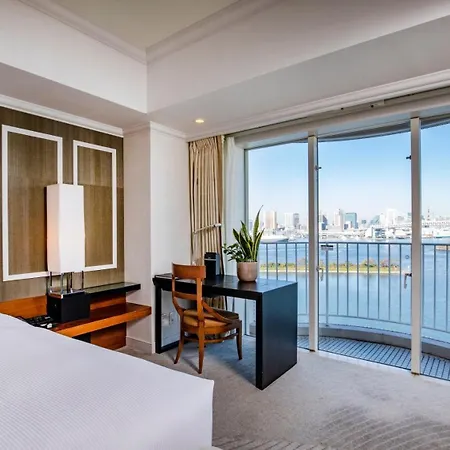 Hilton Tokyo Odaiba Exterior photo