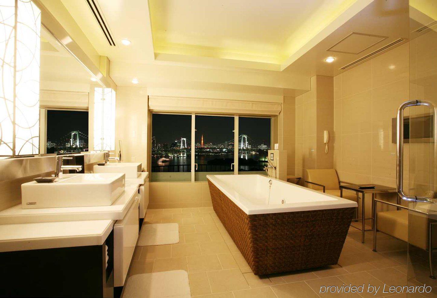 东京台场希尔顿酒店 酒店 5*